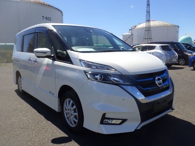 5547 Nissan Serena HFC27 2018 г. (NAA Tokyo)