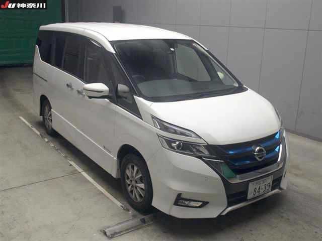 6420 Nissan Serena HFC27 2018 г. (JU Kanagawa)