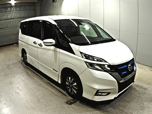 7004 Nissan Serena HFC27 2018 г. (LAA Okayama)