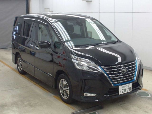 82 Nissan Serena HFC27 2020 г. (NAA Osaka)