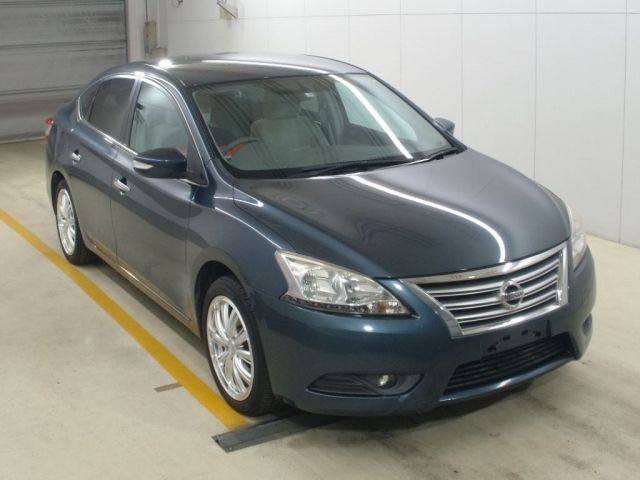 1 Nissan Sylphy TB17 2015 г. (NAA Nagoya)