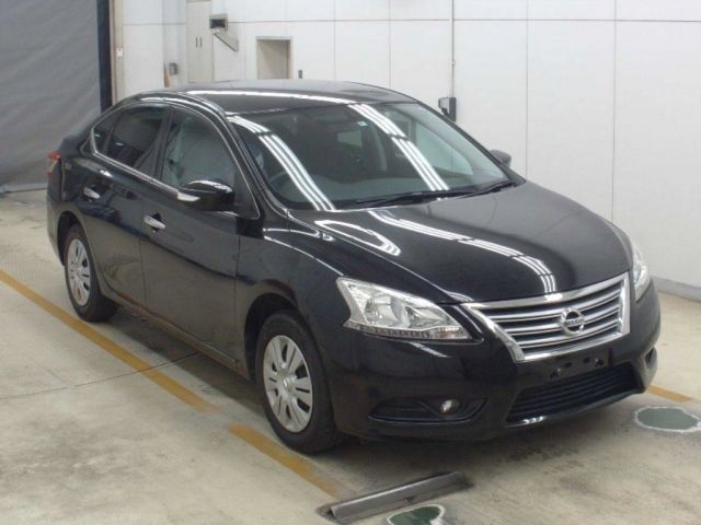 2045 Nissan Sylphy TB17 2019 г. (NAA Osaka)