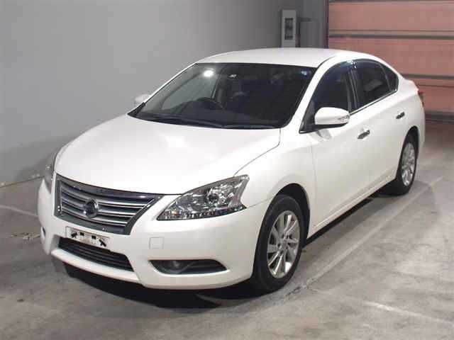 3054 Nissan Sylphy TB17 2015 г. (JU Tochigi)