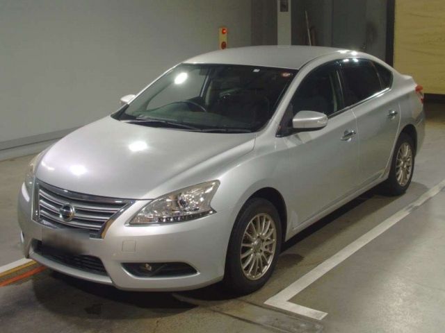 33017 Nissan Sylphy TB17 2013 г. (TAA Hiroshima)