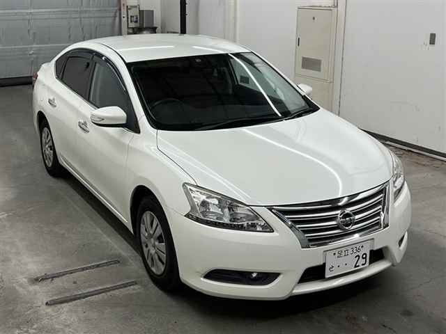 75164 Nissan Sylphy TB17 2016 г. (MIRIVE Saitama)