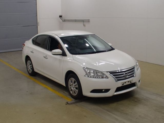 76 Nissan Sylphy TB17 2021 г. (NAA Tokyo)