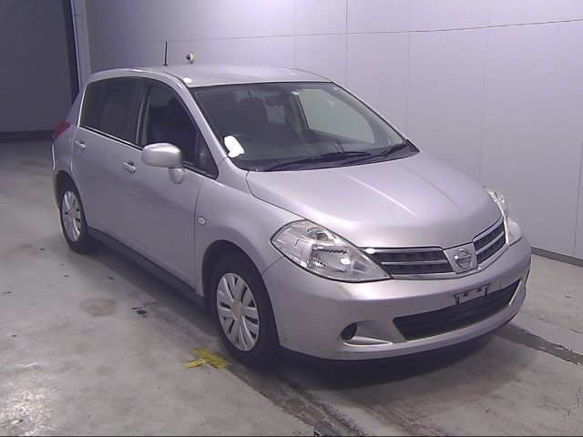 10009 Nissan Tiida C11 2012 г. (Honda Tokyo)