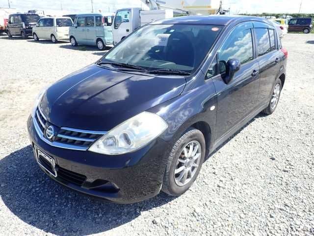 1030 Nissan Tiida C11 2012 г. (ORIX Kobe Nyusatsu)