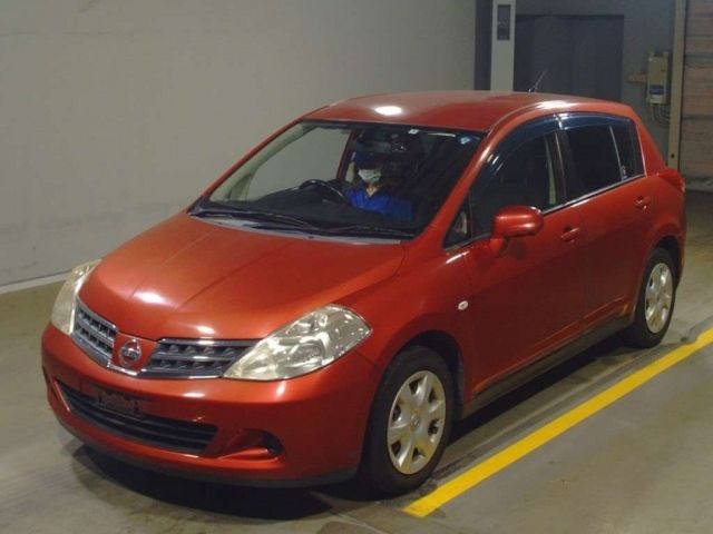 18213 Nissan Tiida C11 2011 г. (TAA Yokohama)