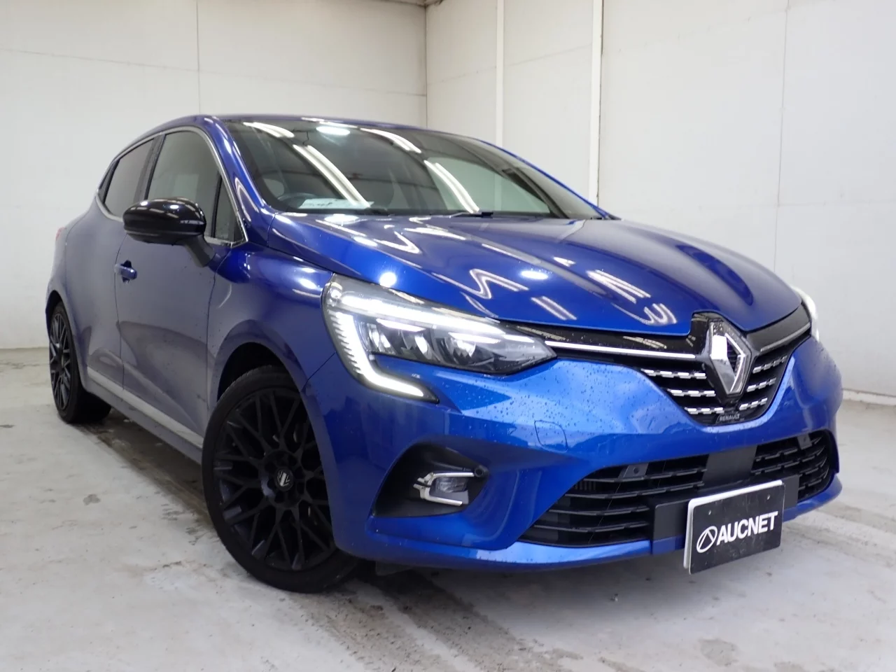 Renault Lutecia BJAH5H 2021
