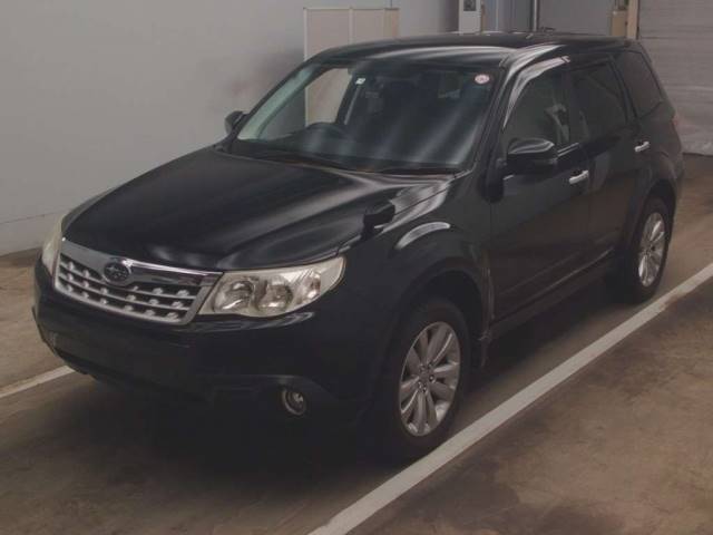 32012 SUBARU FORESTER SHJ 2011 г. (TAA Kantou)