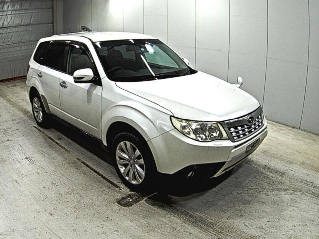 7074 SUBARU FORESTER SHJ 2011 г. (LAA Okayama)