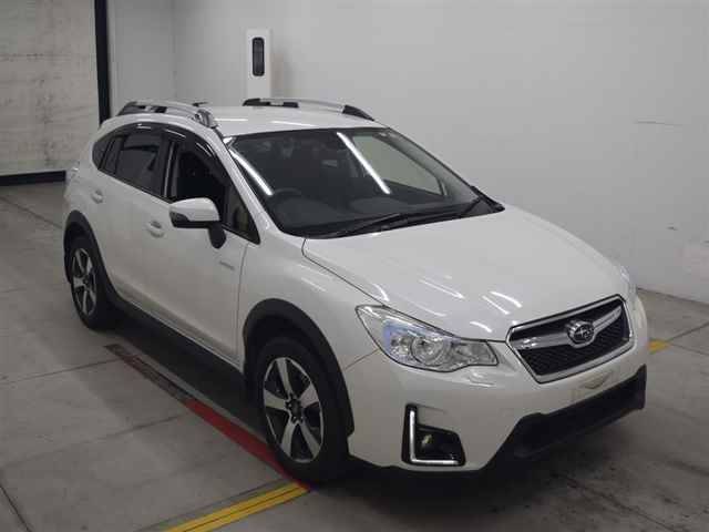 30332 SUBARU XV GPE 2016 г. (MIRIVE Osaka)