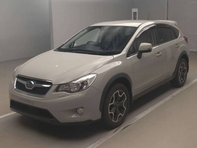 52128 SUBARU XV GP7 2014 г. (TAA Kantou)