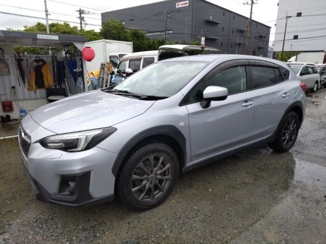 2810 SUBARU XV 2018 г. (LUM Fukuoka Nyusatsu)