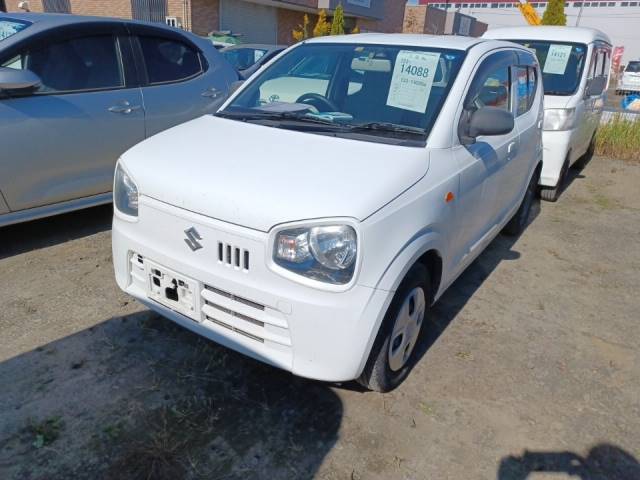 14088 SUZUKI ALTO HA36S 2015 г. (LUM Tokyo Nyusatsu)