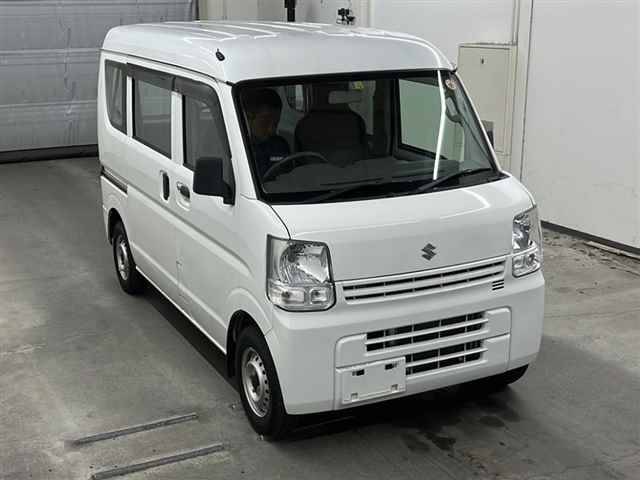 65425 SUZUKI EVERY DA17V 2015 г. (MIRIVE Saitama)