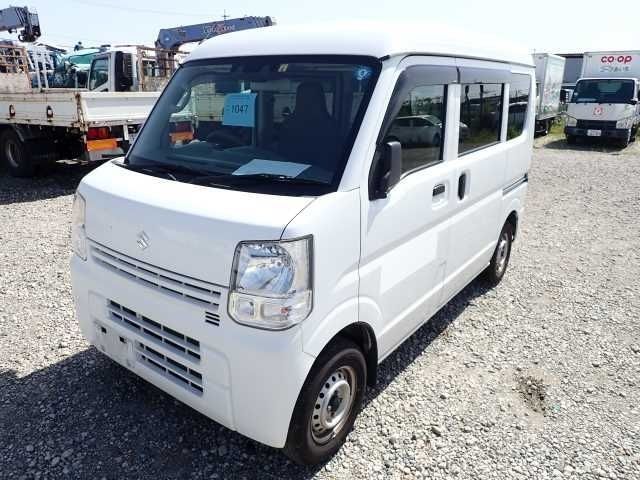 1047 SUZUKI EVERY 2019 г. (ORIX Kobe Nyusatsu)