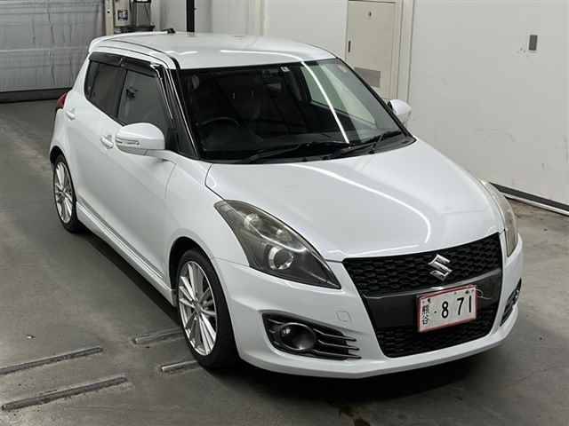 10107 SUZUKI SWIFT ZC32S 2014 г. (MIRIVE Saitama)