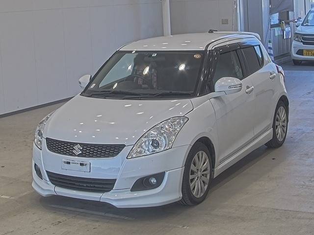 1760 SUZUKI SWIFT ZC72S 2012 г. (ARAI Oyama)