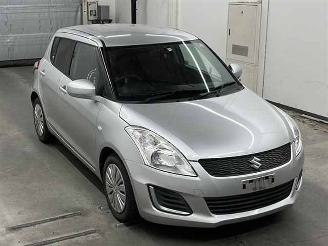 20075 SUZUKI SWIFT ZC72S 2014 г. (MIRIVE Saitama)