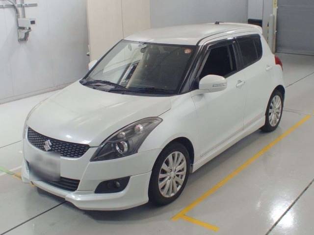 30346 SUZUKI SWIFT ZC72S 2013 г. (CAA Chubu)