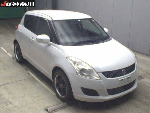 3056 SUZUKI SWIFT ZC72S 2012 г. (JU Kanagawa)