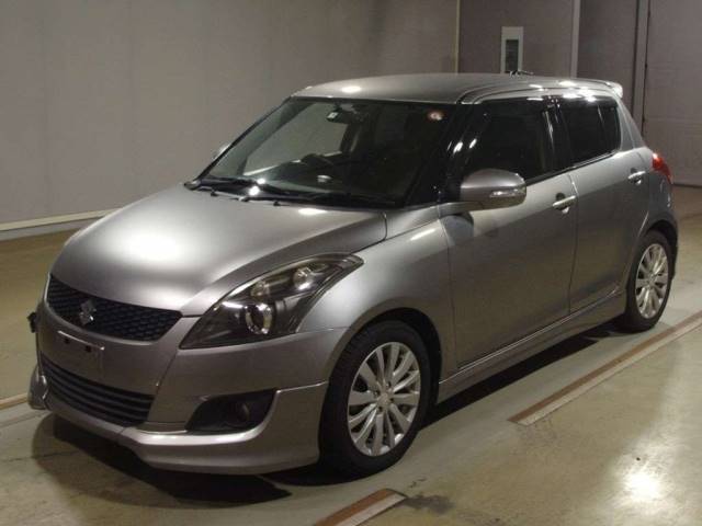 4254 SUZUKI SWIFT ZC72S 2013 г. (TAA Hyogo)