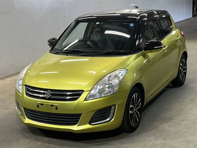 517 SUZUKI SWIFT ZC72S 2014 г. (KCAA Fukuoka)