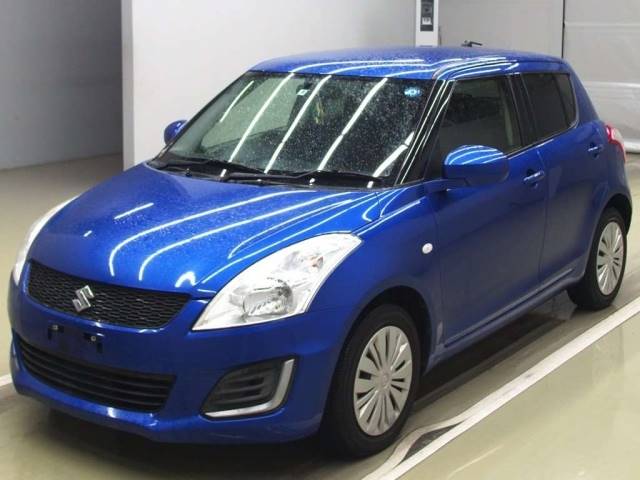 74144 SUZUKI SWIFT ZC72S 2015 г. (TAA Yokohama)