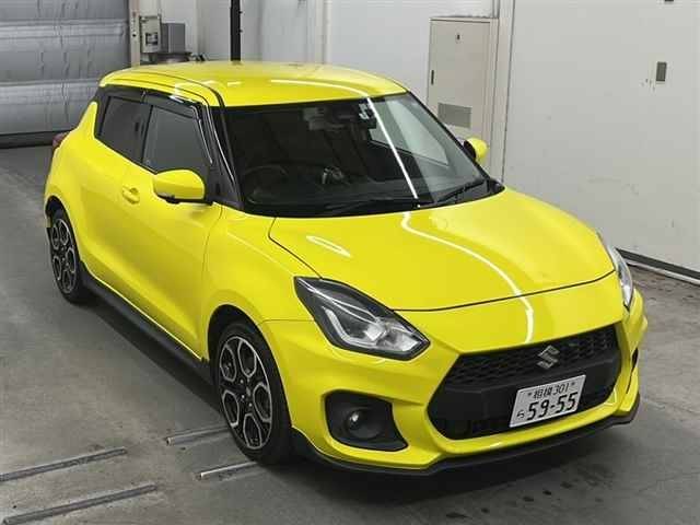 75002 SUZUKI SWIFT ZC33S 2019 г. (MIRIVE Saitama)