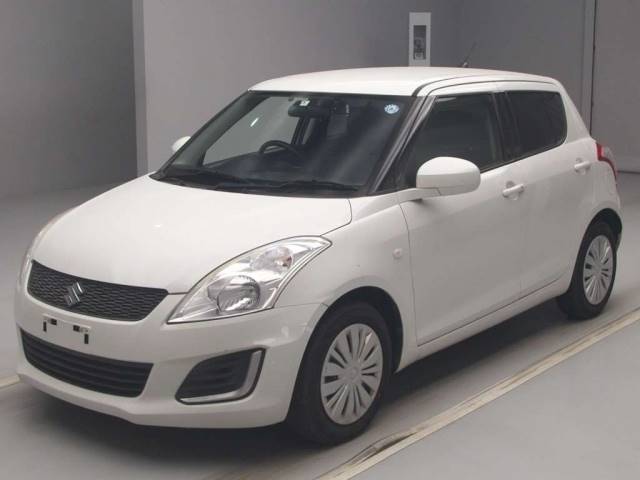 80043 SUZUKI SWIFT ZC72S 2016 г. (TAA Chubu)