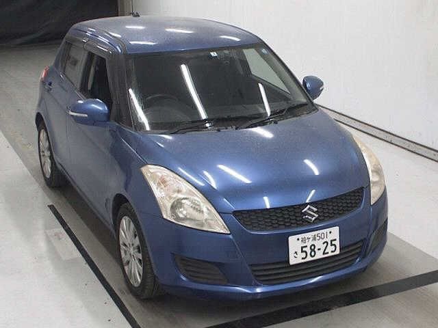 3181 SUZUKI SWIFT ZC72S 2011 г. (JU Chiba)