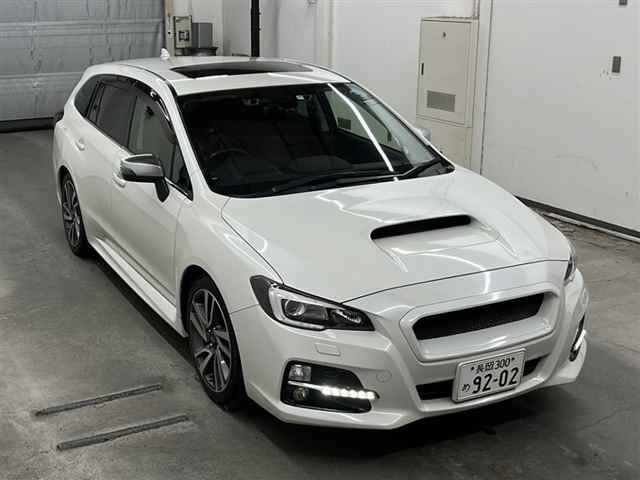 75104 Subaru Levorg VM4 2015 г. (MIRIVE Saitama)