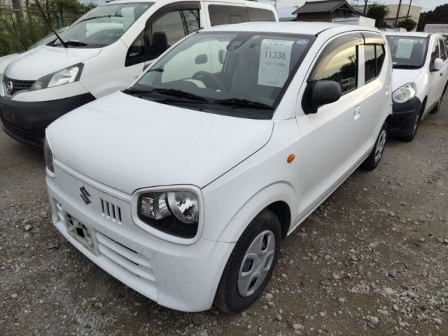 11338 Suzuki Alto HA36S 2017 г. (LUM Tokyo Nyusatsu)