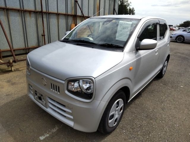 11577 Suzuki Alto HA36S 2018 г. (LUM Tokyo Nyusatsu)