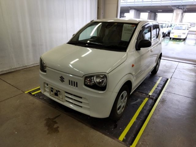 3990 Suzuki Alto HA36S 2018 г. (LUM Nagoya Nyusatsu)