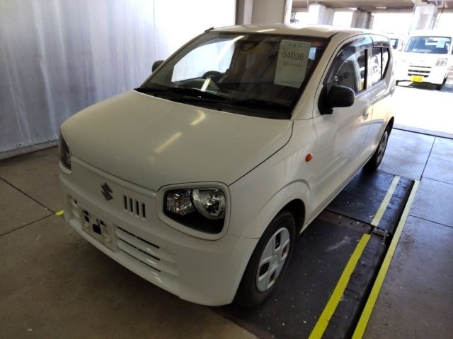 4036 Suzuki Alto HA36S 2018 г. (LUM Nagoya Nyusatsu)