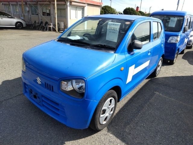 9301 Suzuki Alto HA36S 2016 г. (LUM Kobe Nyusatsu)