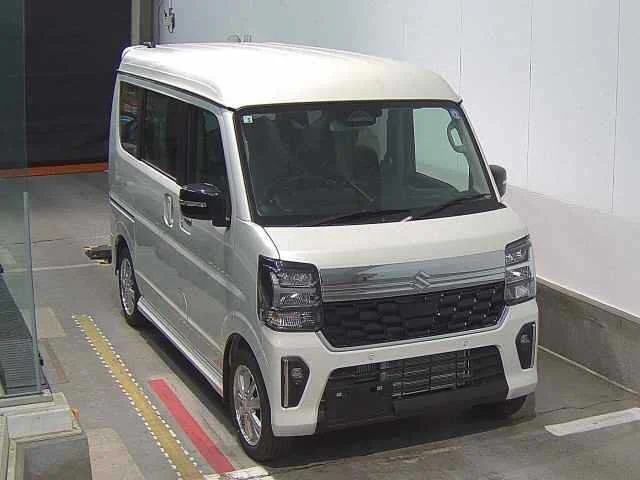 Suzuki Every DA18W 2026