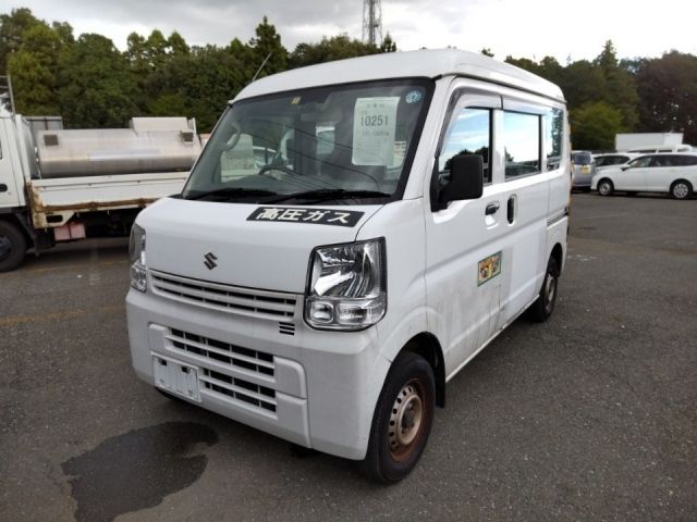 10251 Suzuki Every DA17V 2018 г. (LUM Tokyo Nyusatsu)