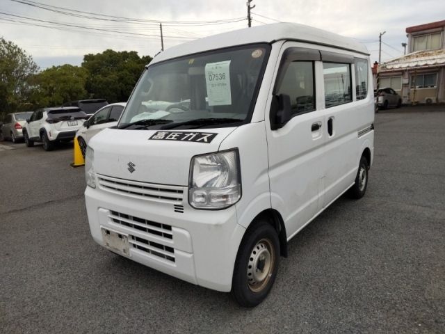 7536 Suzuki Every DA17V 2017 г. (LUM Kobe Nyusatsu)