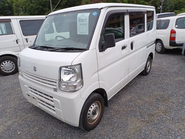 7917 Suzuki Every DA17V 2019 г. (LUM Kobe Nyusatsu)