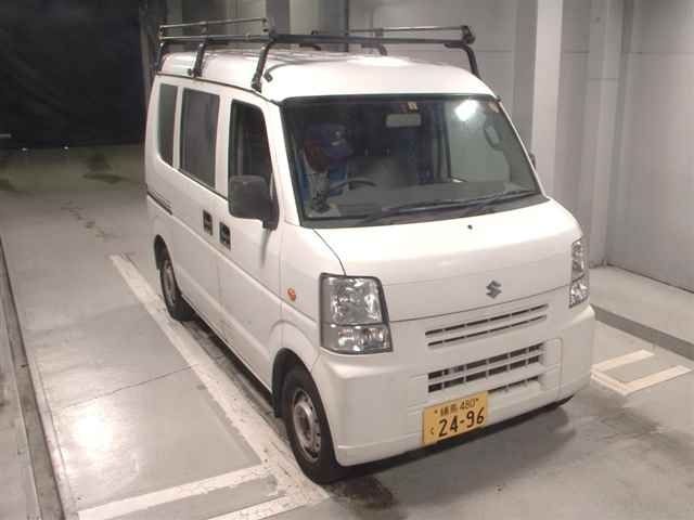 8300 Suzuki Every DA64V 2013 г. (JU Tokyo)