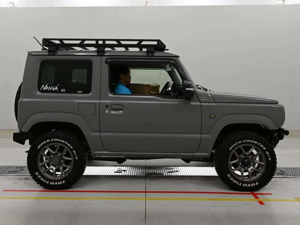 Suzuki Jimny JB64W 2020