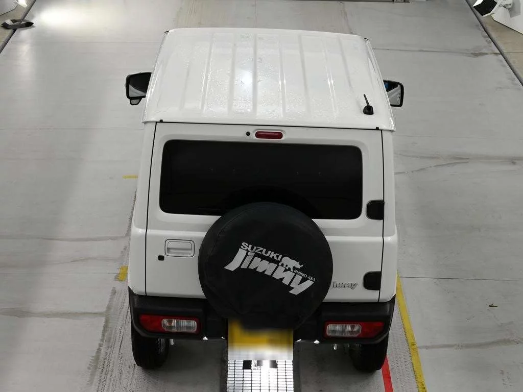 Suzuki Jimny JB64W 2022