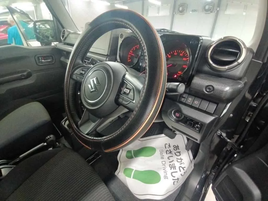 Suzuki Jimny JB64W 2023