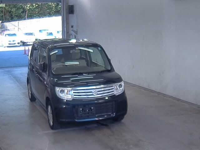 1018 Suzuki Mrwagon MF33S 2013 г. (JU Okinawa)