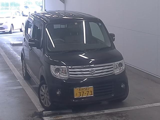 3559 Suzuki Mrwagon MF33S 2015 г. (NAA Fukuoka)