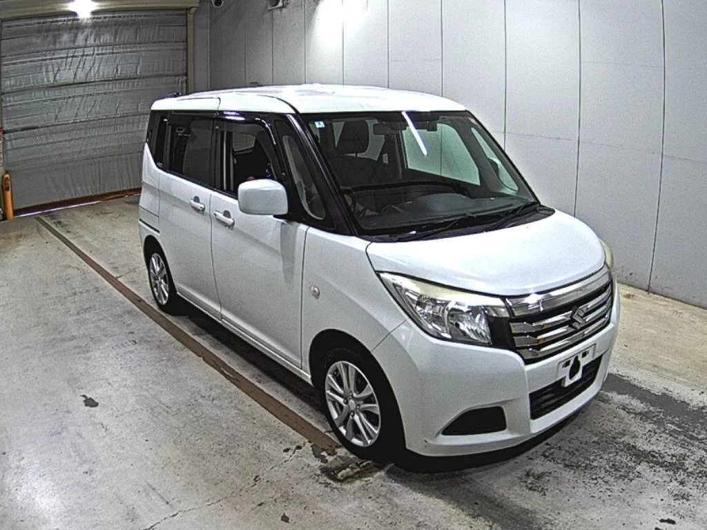 Suzuki Solio MA26S 2018